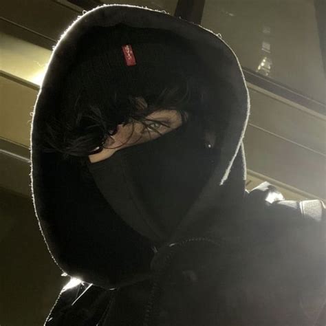 Pin By SVNNY On Laughs Emo Guys Hot Emo Guys Grunge Guys