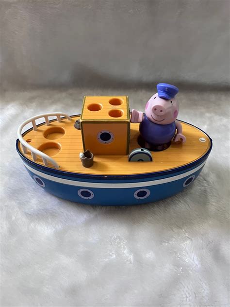 Peppa Pig Boat with Peppa Sailor Figure, Hobbies & Toys, Toys & Games on Carousell