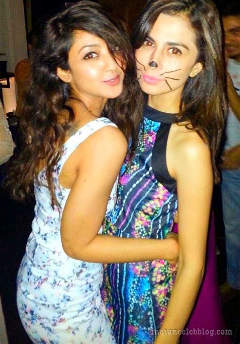 Aindrita Ray Kannada Actress CTS Hot Photo Starcelebblog