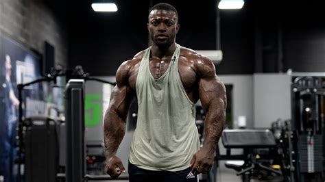 5 RAISONS de ne pas développer un physique de bodybuilder YouTube