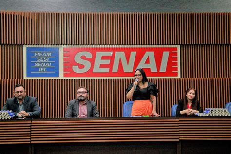 SESI e SENAI formam 45 alunos em Eletrotécnica e Rede de Computadores