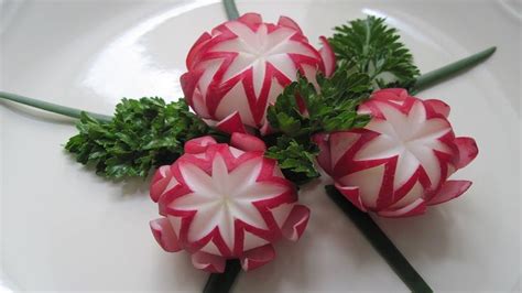 163 best CArving radish images on Pinterest | Carving, Fruit carvings ...