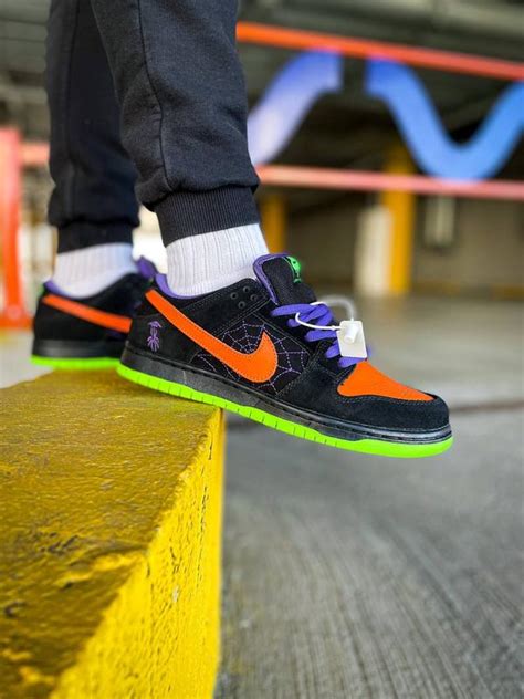 Nike Sb Dunk Low Night Of Mischief Halloween