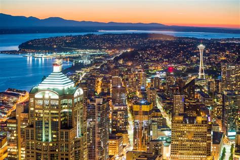 Explore Downtown Seattle With A Self Guided Walking Tour