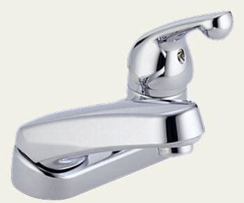 Retro bathroom faucet with shampoo sprayer - Retro Renovation