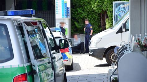 Bewaffneter Überfall in Uettingen Tankwarte überwältigen Täter