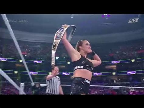 Wwe Extreme Rules Ronda Rousey Wins The Smackdown Women S