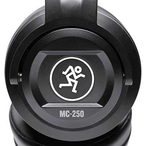 Mackie MC-250 Professional Closed-Back Headphones Black | Guitar Center