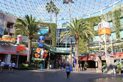 Universal CityWalk Hollywood Editorial Image - Image of design ...