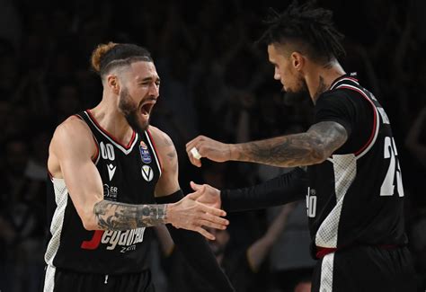 Virtus Bologna batte Olimpia Milano 85 66 si giocherà tutto in gara 7