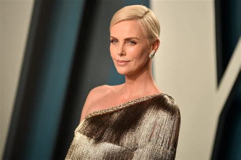 Charlize Theron 45 Ans