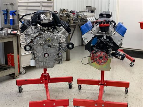 Go In Depth Into The 7 3L Godzilla The Latest V8 From Ford Motor