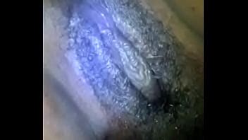 Co O Jugar Bajo Las Mantas Xvideos