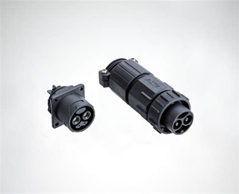 PWM | Power Connectors | Amphenol LTW