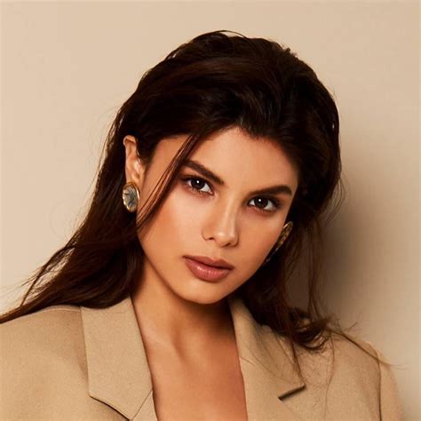 Michelle Andrade Lyrics, Songs, and Albums | Genius