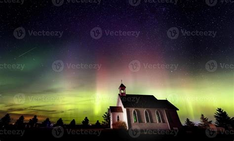 Northern Lights Canada 5098682 Stock Photo at Vecteezy