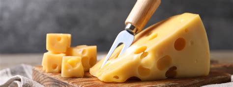 Propiedades Del Queso Emmental Y Recetas Naturarla