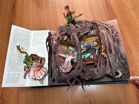 Peter Pan Pop Up Book 興趣及遊戲 書本 And 文具 小朋友書 Carousell