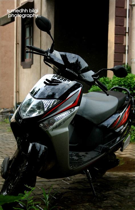 Honda Dio review by Sumedhh