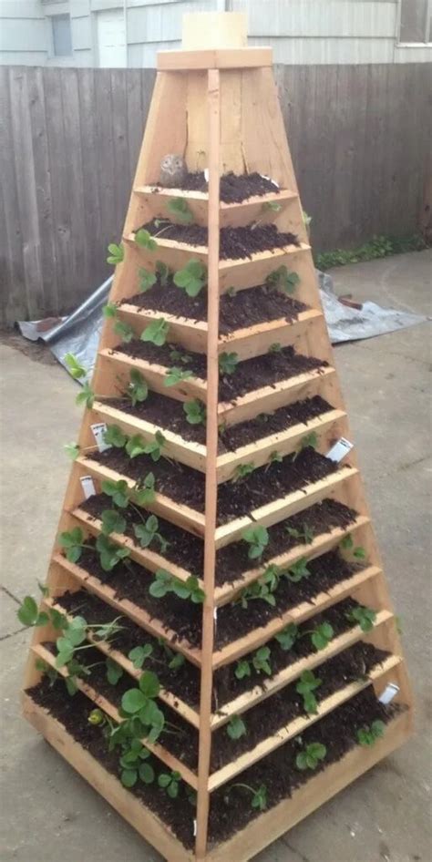 Diy Pyramid Planter Plans Diy Crafts