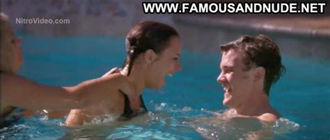 Peterson Keely Girls Gone Dead Party Pool Kissing Bikini Hot Nude Celebrities Mobile