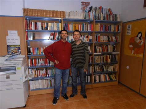 Biblioteca De Sabi N Cuentacuentos De Roberto Malo