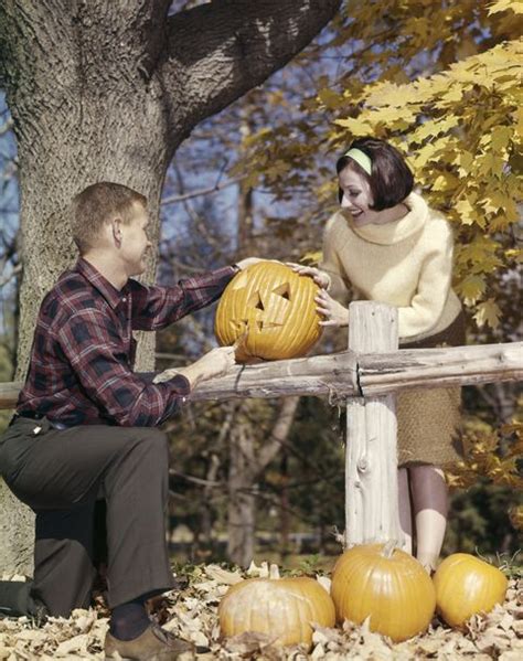 30 Best Vintage Halloween Decorations Retro Halloween Decor Ideas And Photos