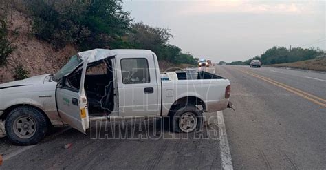 Hoy Tamaulipas Accidente En Tamaulipas Se Le Revienta Llanta Y Vuelca