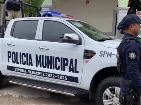 Tras Asesinato De Su Comandante Renuncian Policías Municipales De