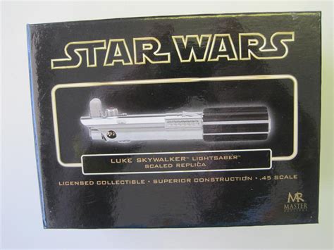 2006 Star Wars Master Replicas 45 Scaled Replica Lightsaber Luke