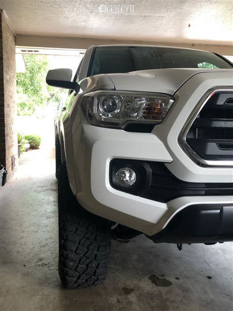 2019 Toyota Tacoma Leveling Kit Before And After