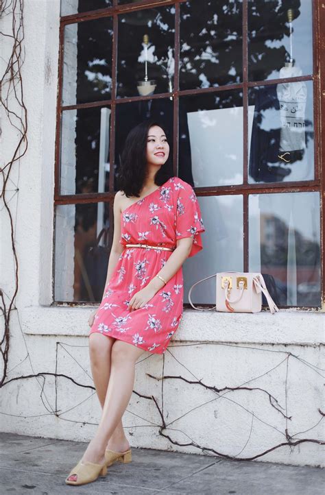 The No-Fuss Outfits Bloggers Love - FlawlessEnd