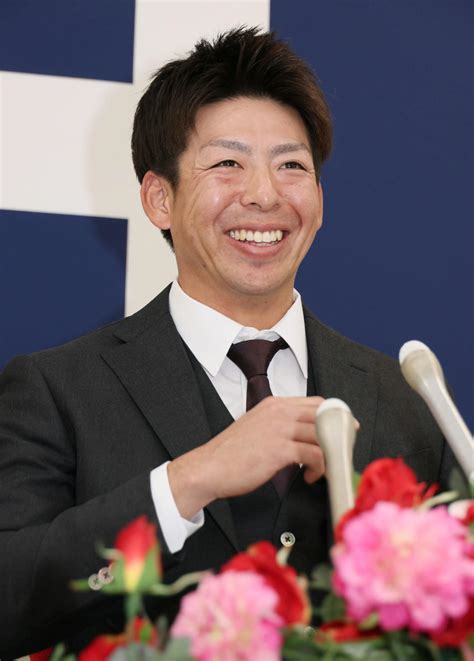 【広島】野間峻祥1800万円増の6800万円更改 2番務め「菊池さんのすごさ改めて感じた」 プロ野球写真ニュース 日刊スポーツ