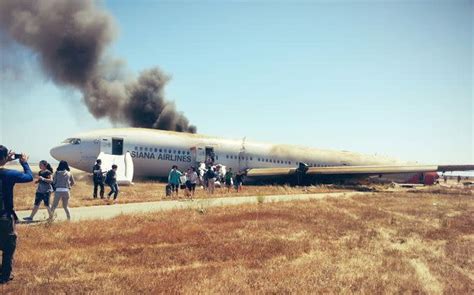 A Boeing 777 Crash Landed in San Francisco