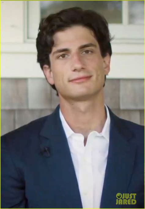 Photo Jfk Grandson Jack Schlossberg Swooning Democratic Convention