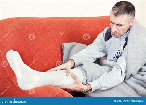 Man With Broken Leg Stock Image Image Of Rest Disabled 22171709