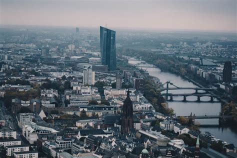 Imigrant Dokona Ataku W Niemczech No Ownik Z Frankfurtu Jest Polakiem