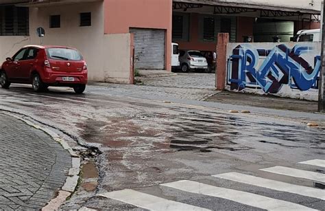 Tubulação Do Samae Se Rompe Em Bairro De Blumenau E órgão Recomenda Economia De água Veja Onde