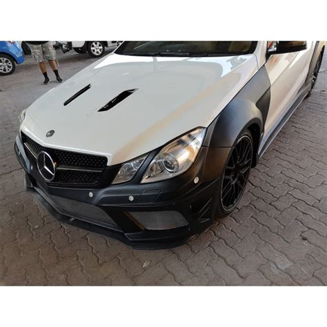 W207 Black Series Bodykit