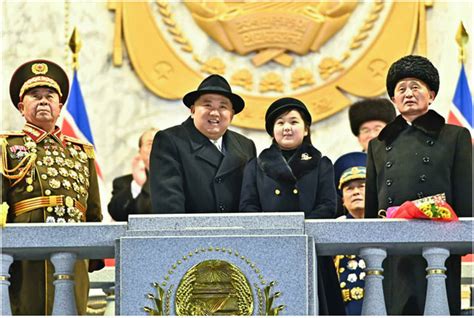 북 건군 75주년 열병식전술핵운영부대·icbm 종대 등 대거 공개