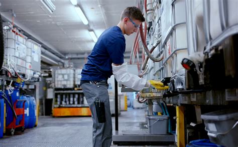 Volltreffer Ausbildung Zum Chemikanten Bei Uzin Utz In Ulm Chemie Azubi