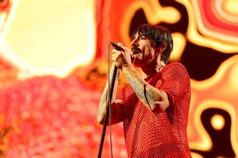 Red Hot Chili Peppers Announce Unlimited Love Tour With Kid Cudi Ice Cube More Pollstar News