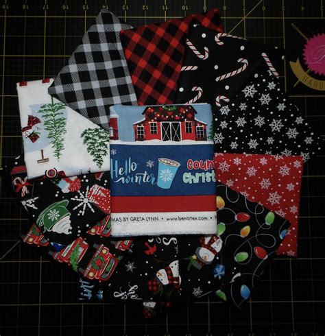 Country Christmas Black Red Fat Quarter Bundle