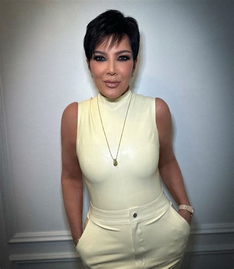 Kris Jenner Mocked For Posting Heavily Edited Snaps After