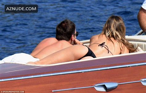 Gisele Bundchen Sexy Shows Off Butt In Sexy Thong Bikini With Her Man In Positano Italy AZNude