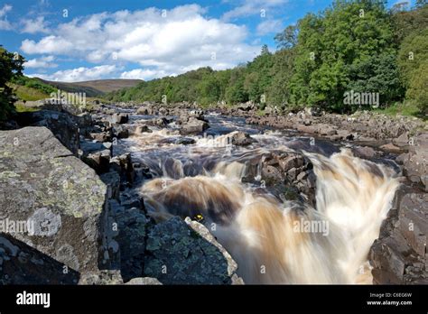 Gushing water of the River Tees, over High Force Waterfall in Teesdale, County Durham Stock ...