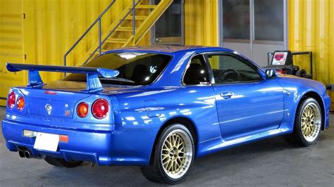 Wrangle Godzilla With This 2001 Nissan Skyline GT R