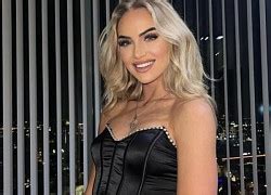 Hot girl Bam Bi diện quần lót đính ngọc trai ngay đ iểm G nhạy cảm Người đẹp Việt Giải Trí