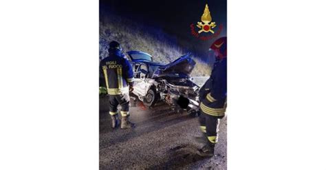 Grave Incidente Sulla Ss Al Confine Tra Abruzzo E Molise Tre