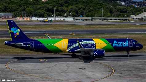 AZUL AIRLINES A321neo PR YJE Taxiing To The Hold Point RWY Flickr